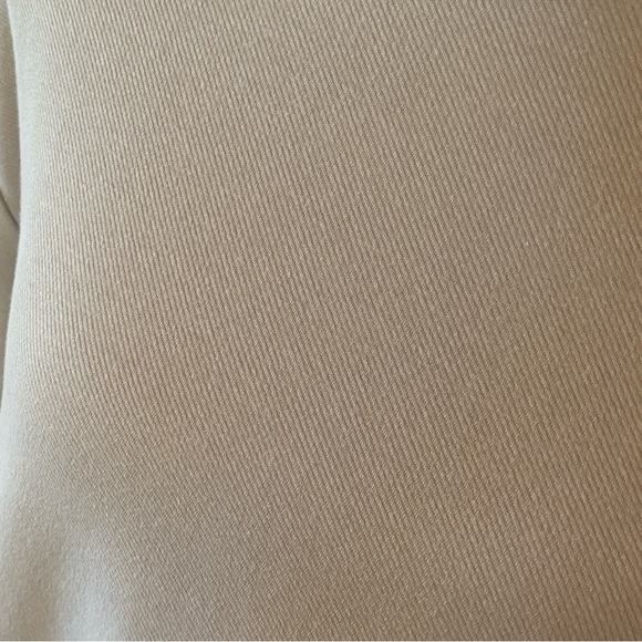 Men’s shirt size medium - Picture 4 of 6